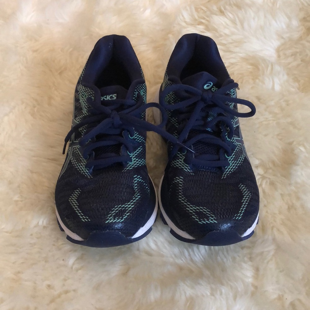 ASICS running shoes! Gel Nimbus 20 in Blue